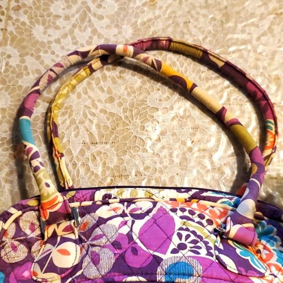 Vera Bradley  Large Handbag Good Condition - Picture 7 of 7